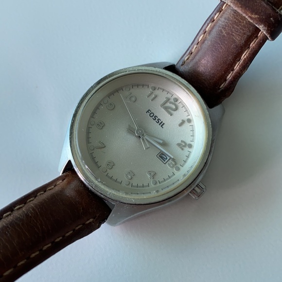 Women’s Fossil Flight wrist watch - Picture 6 of 8